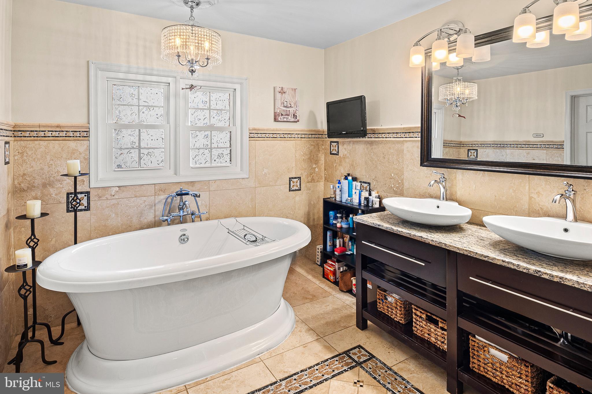 FOXHALL FARM - Residential