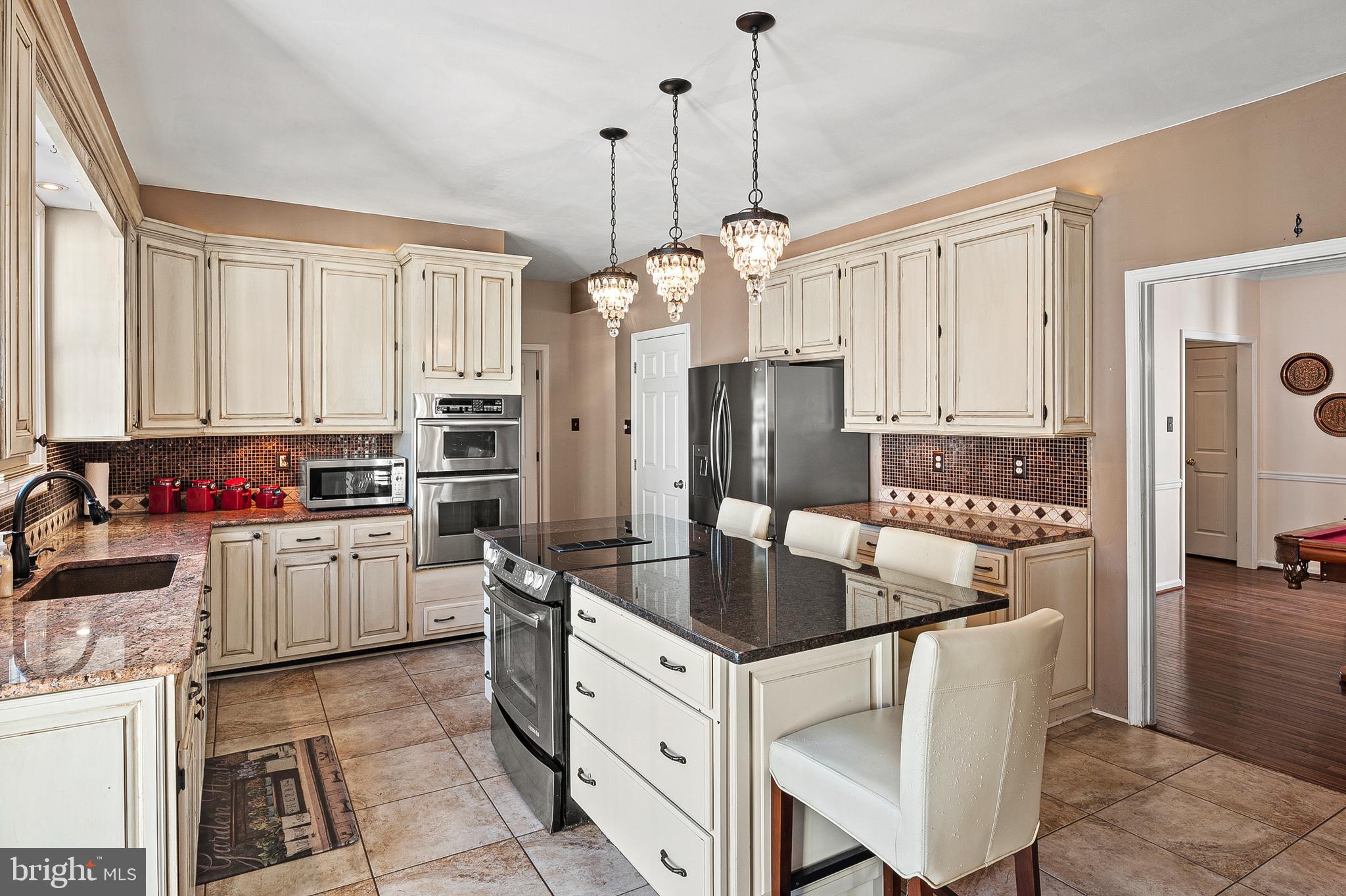 FOXHALL FARM - Residential