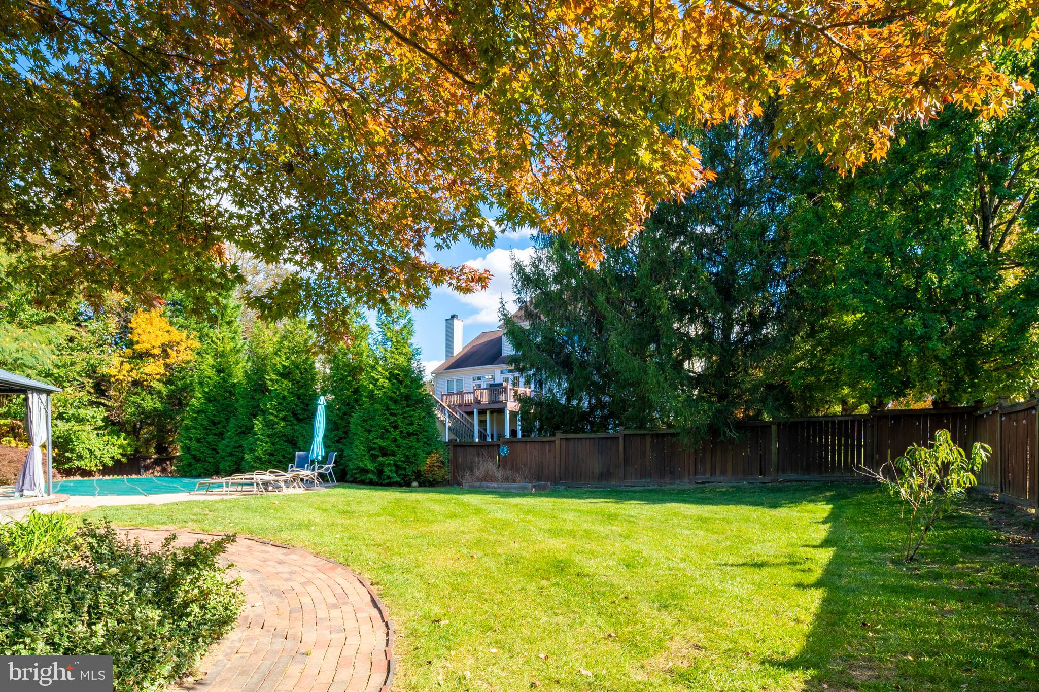 FOXHALL FARM - Residential