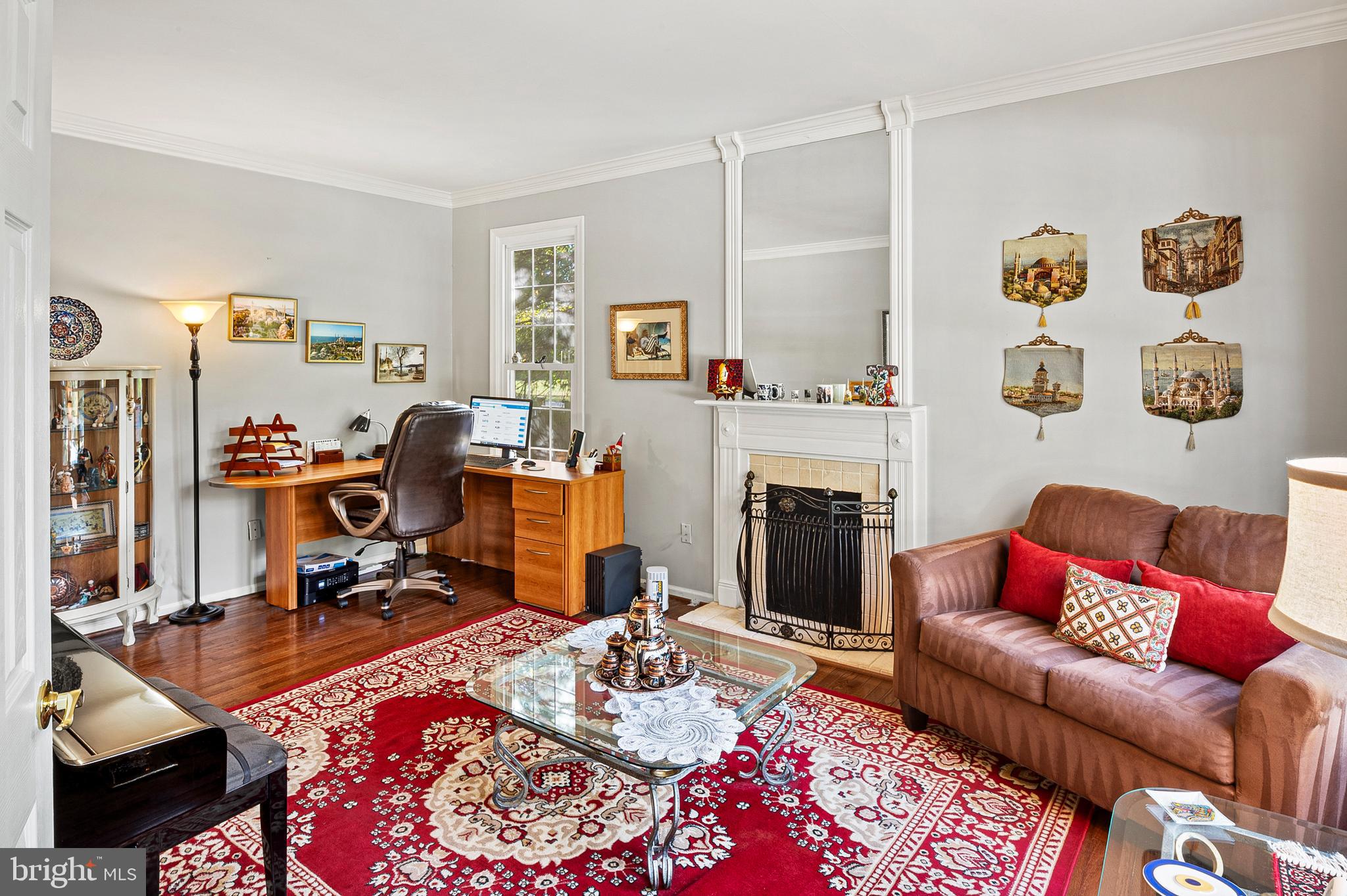 1 TROTTING HORSE COURT