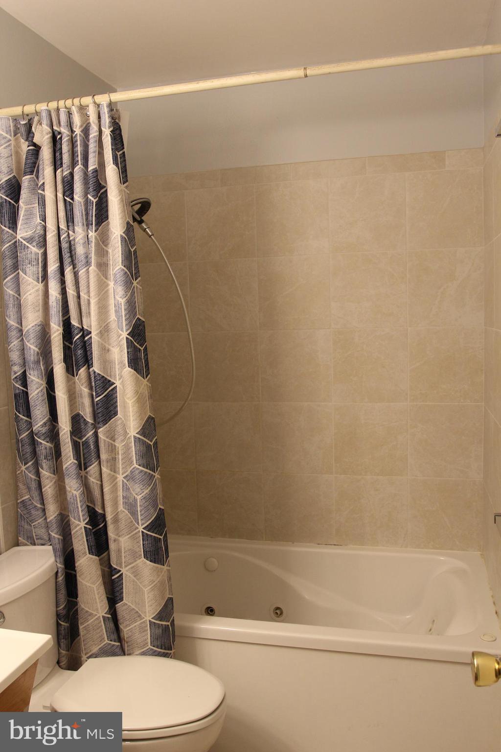 VILLAGE OAKS - Residential