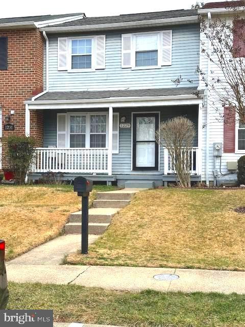 VILLAGE OAKS - Residential