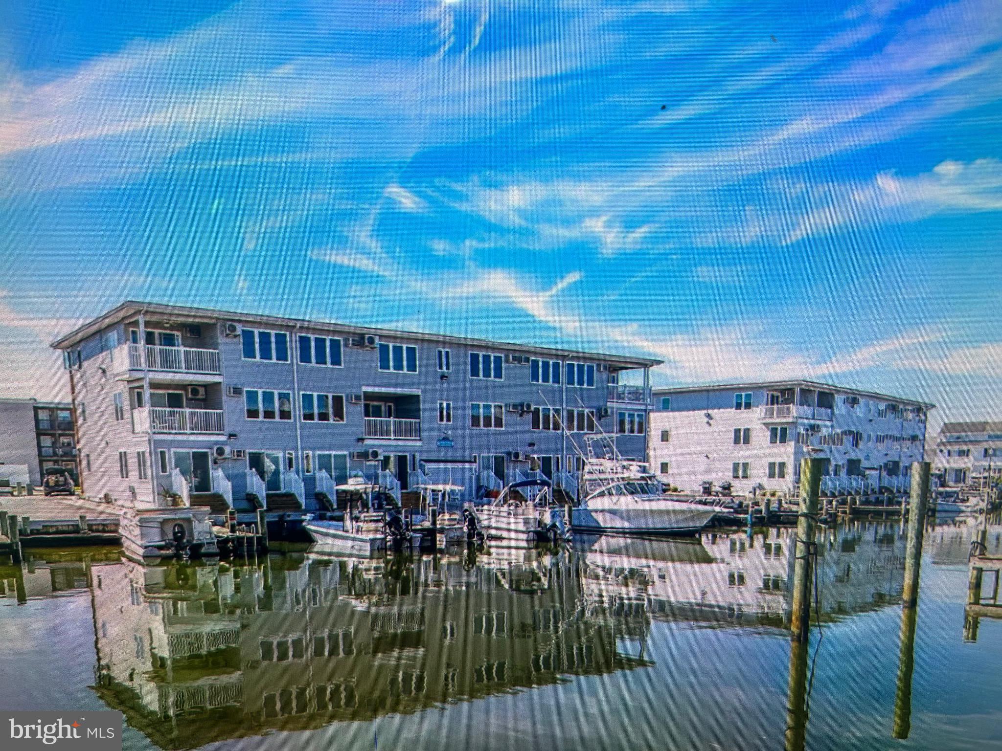 BAYSHORE CM - Residential