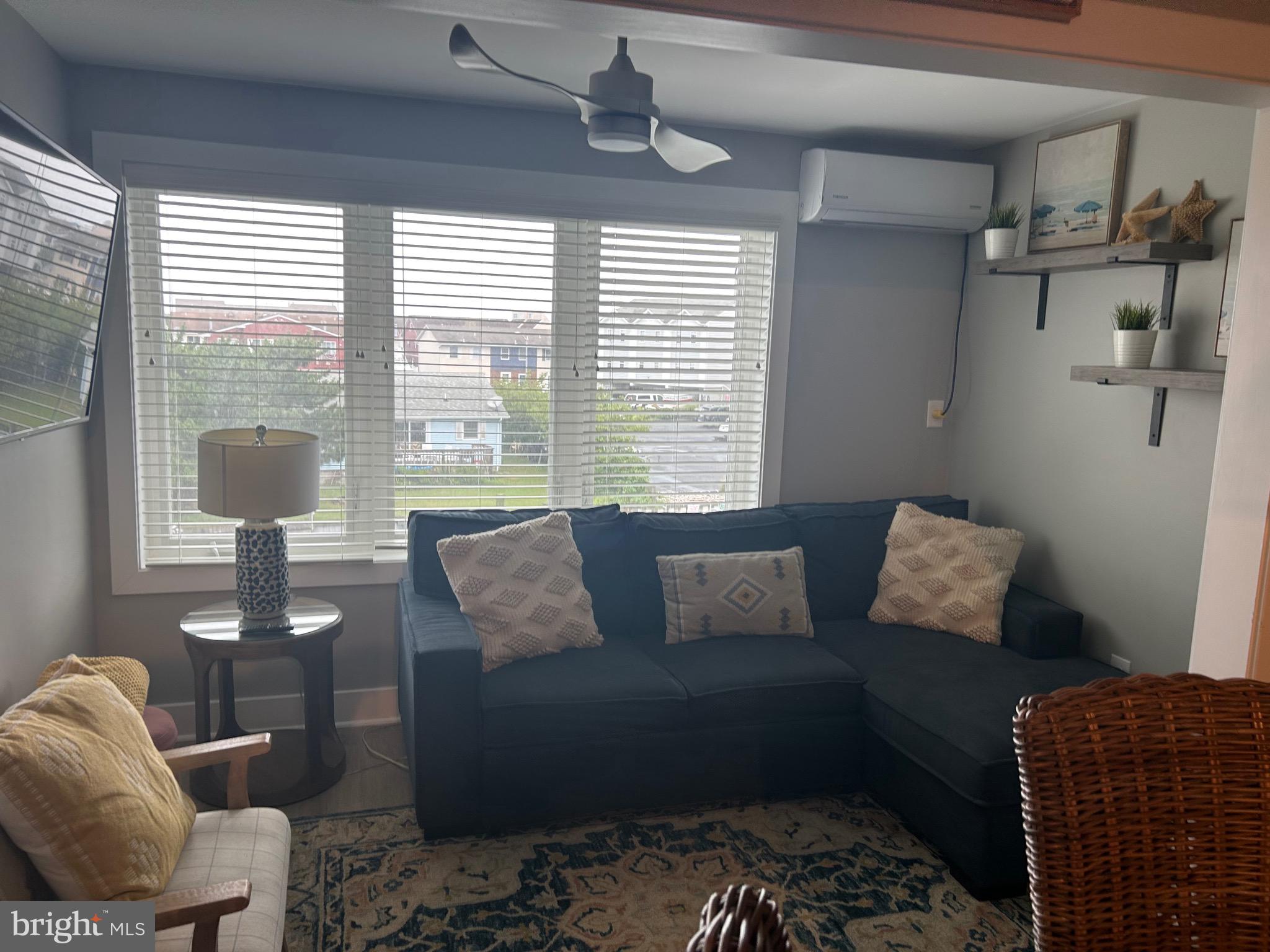 BAYSHORE CM - Residential