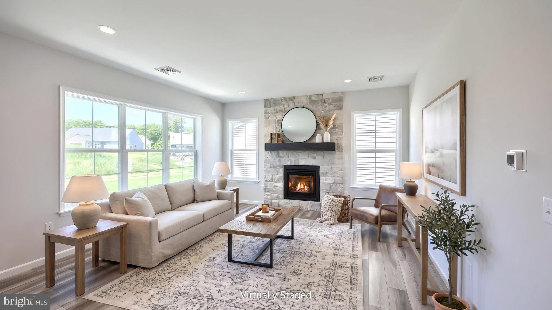 607 LILLIANA DRIVE