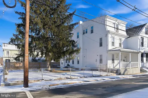 MLS: NJBL2108544