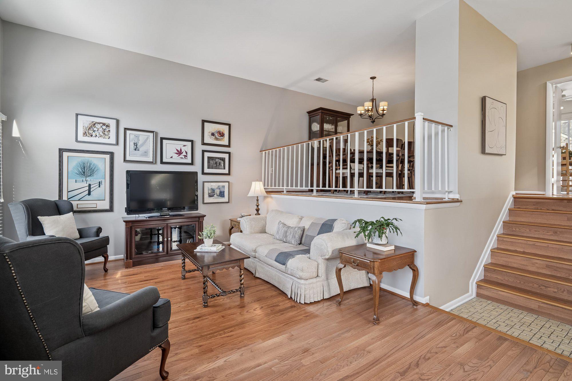 VILLAGE OF LONG REACH - Residential