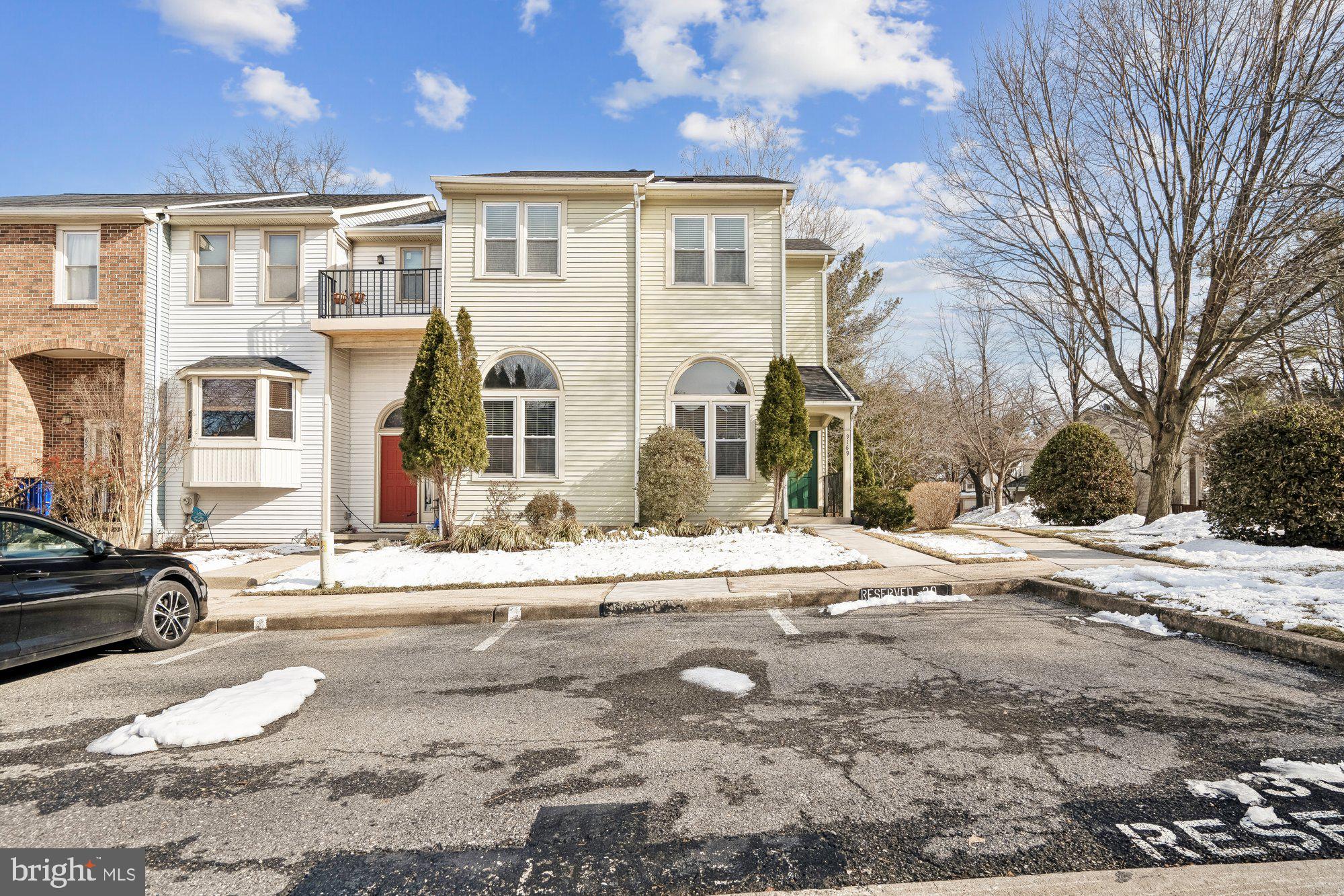 VILLAGE OF LONG REACH - Residential