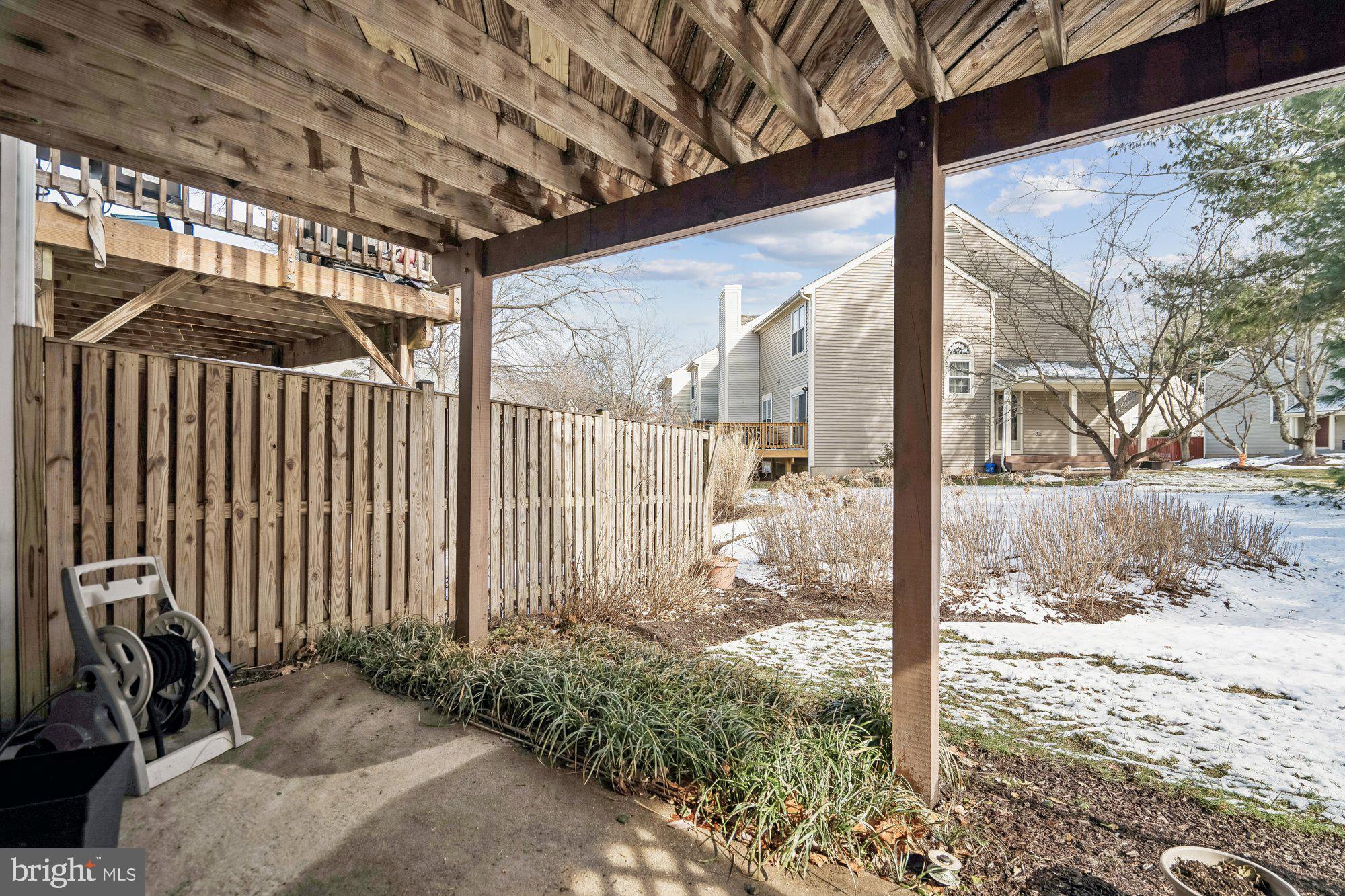 VILLAGE OF LONG REACH - Residential