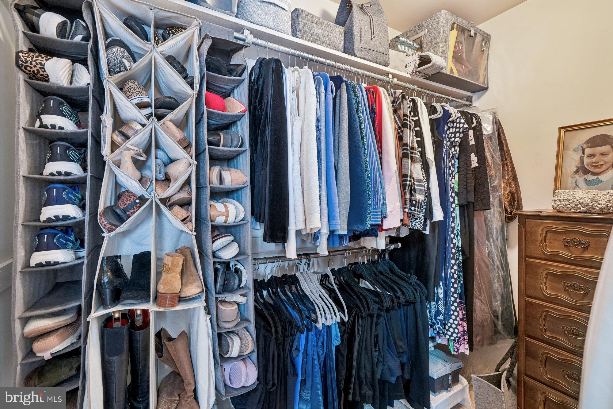 VILLAGE OF LONG REACH - Residential