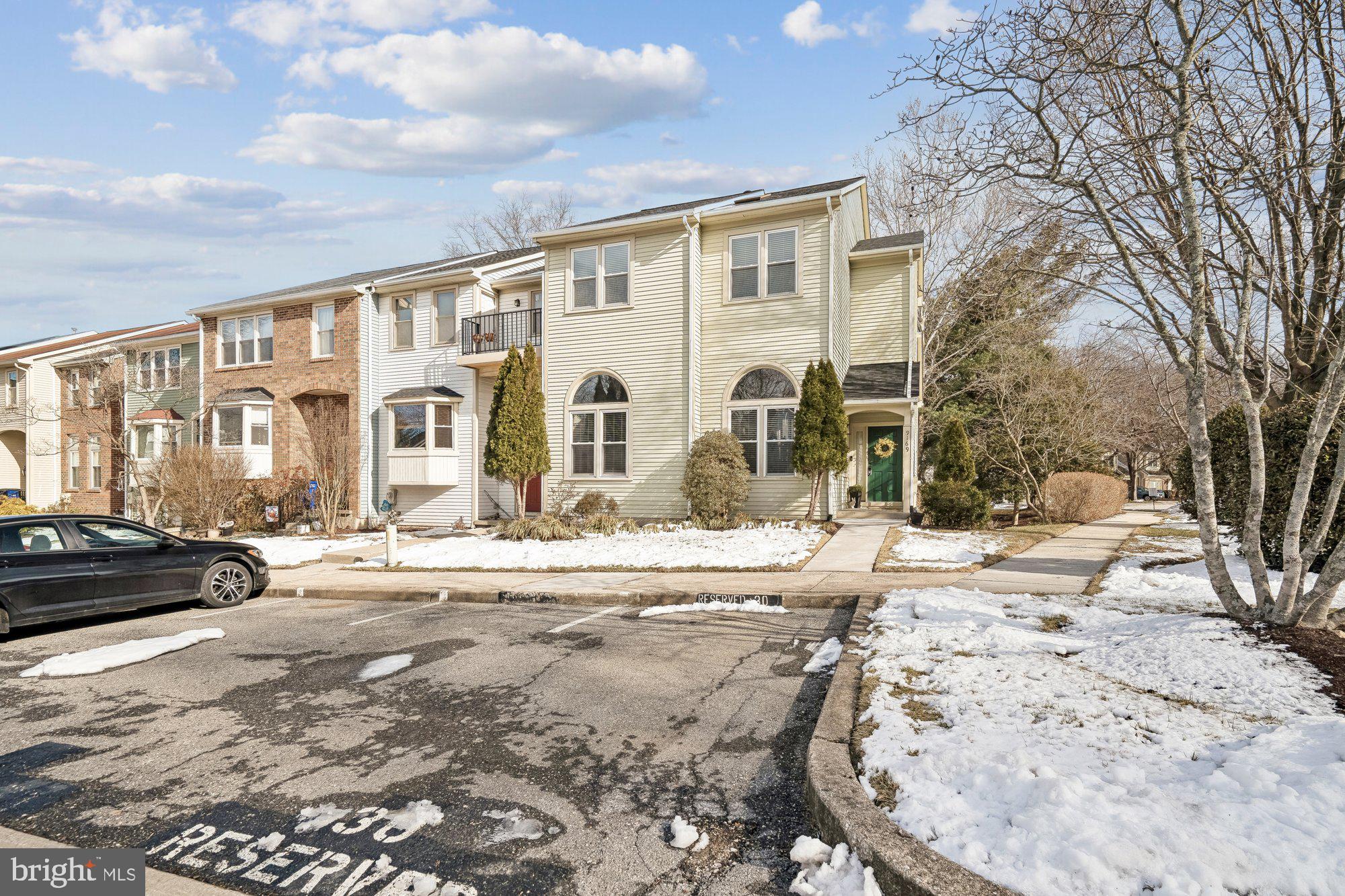 VILLAGE OF LONG REACH - Residential