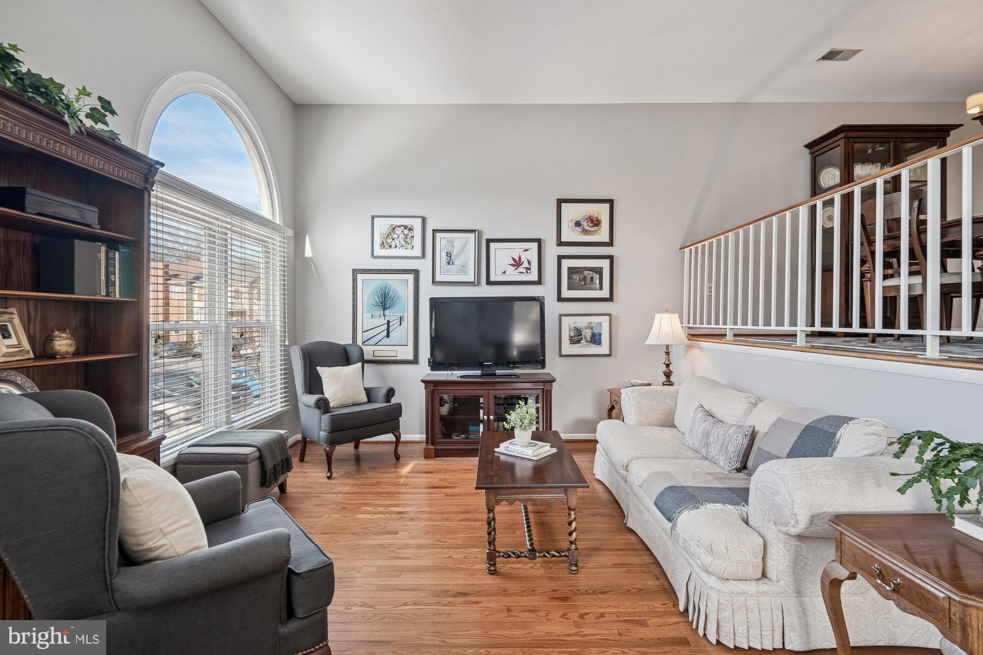 VILLAGE OF LONG REACH - Residential