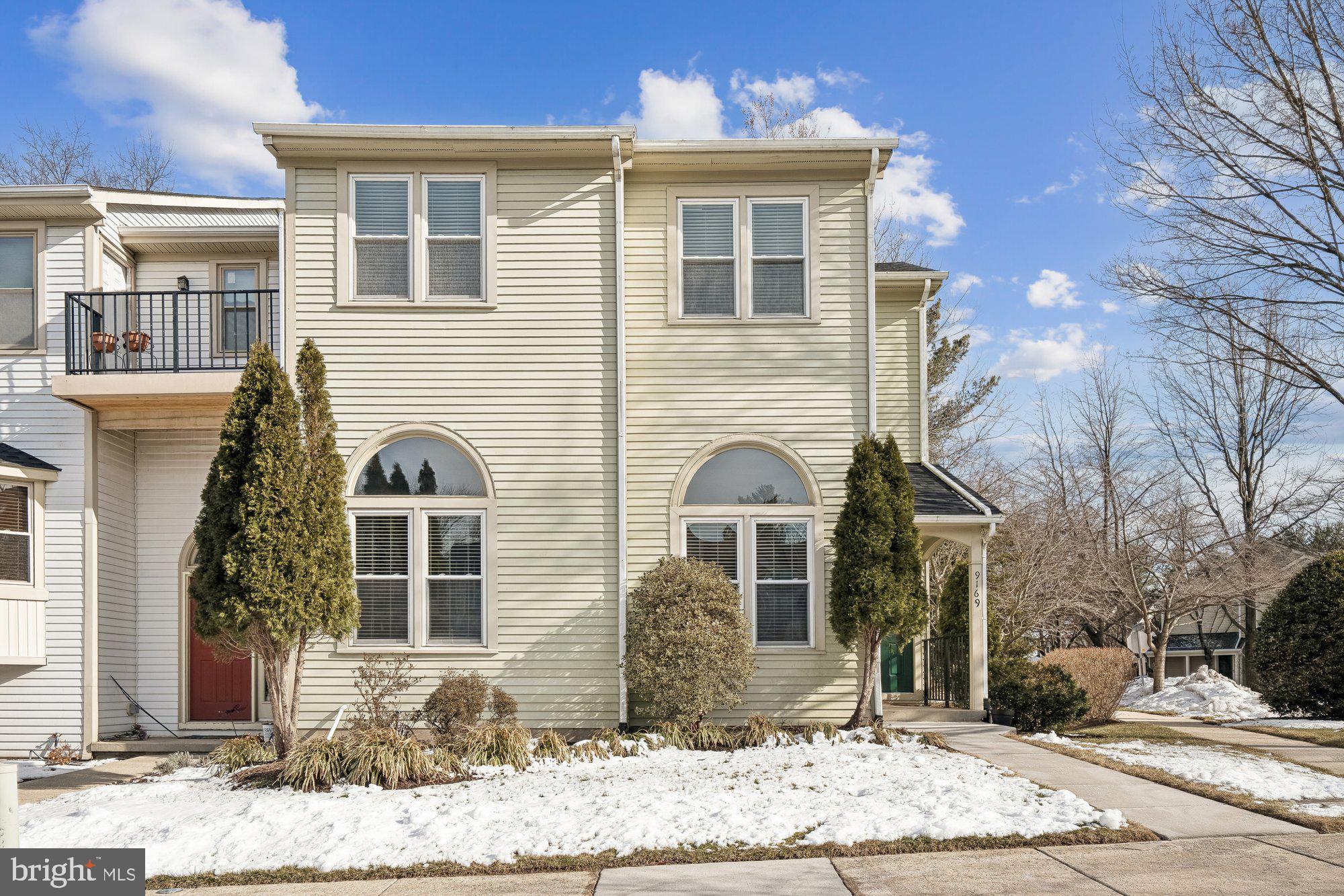 VILLAGE OF LONG REACH - Residential