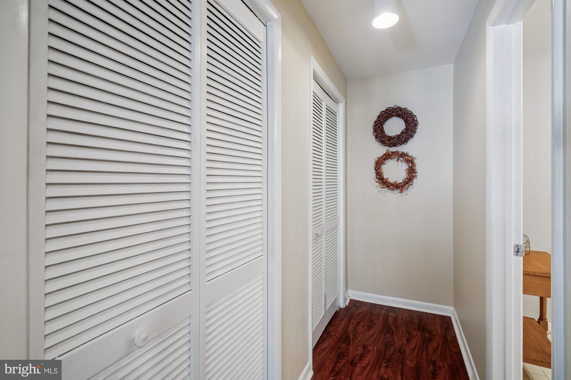 VILLAGE OF LONG REACH - Residential