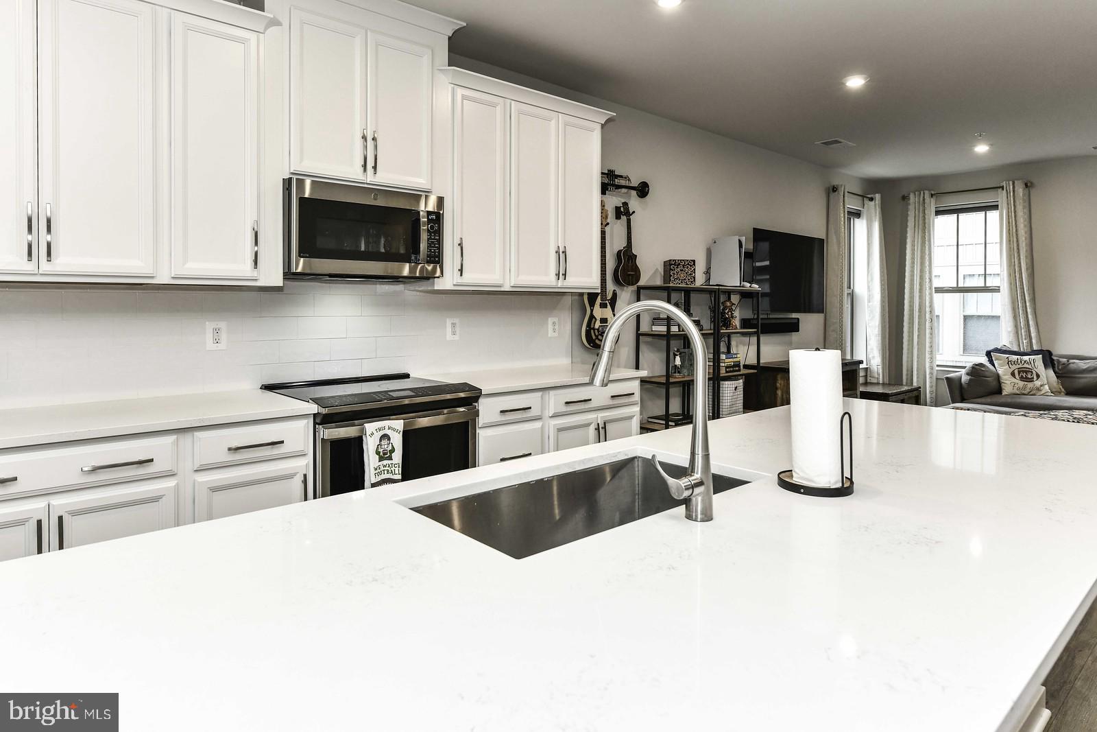 MANASSAS PARK - Residential