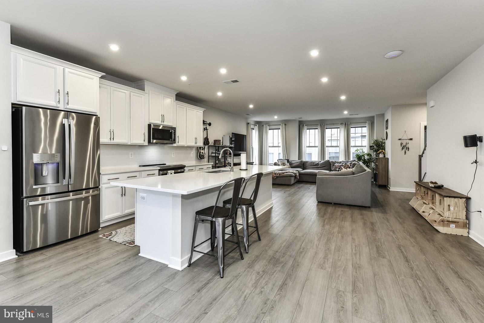 MANASSAS PARK - Residential