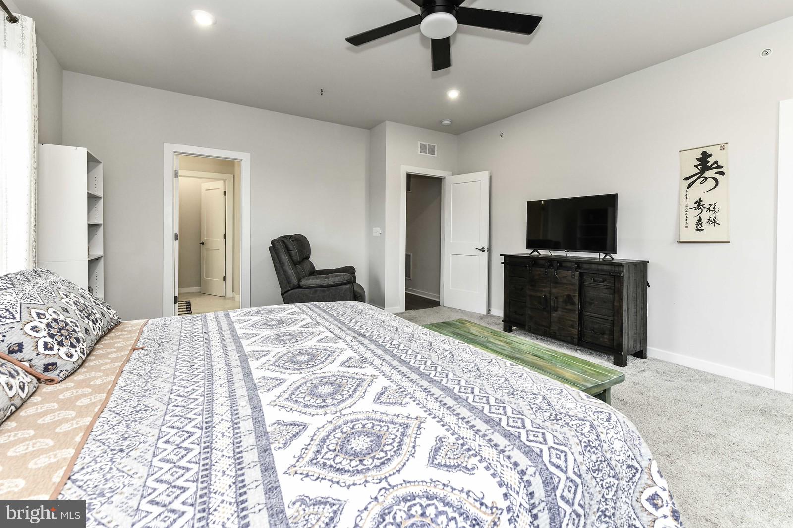 MANASSAS PARK - Residential