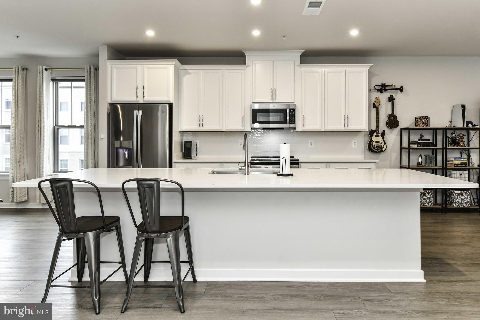 MANASSAS PARK - Residential