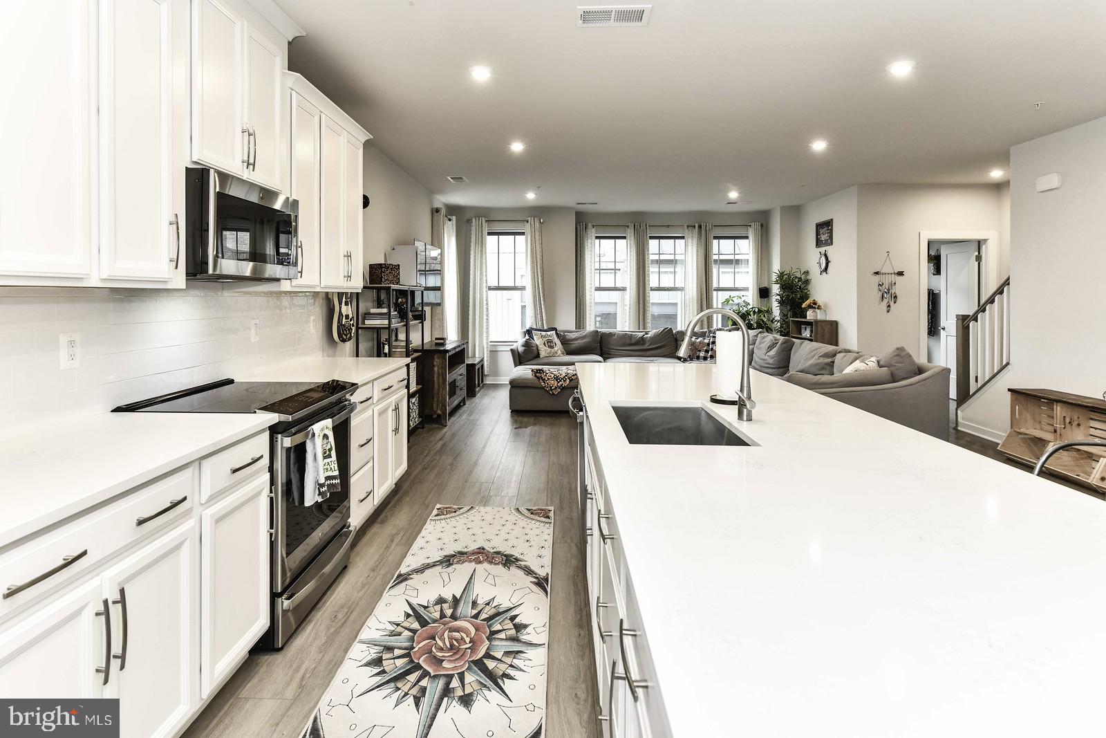 MANASSAS PARK - Residential