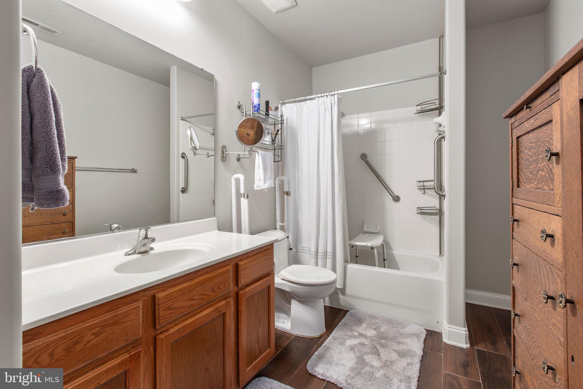 BROOKE RIDGE - Residential