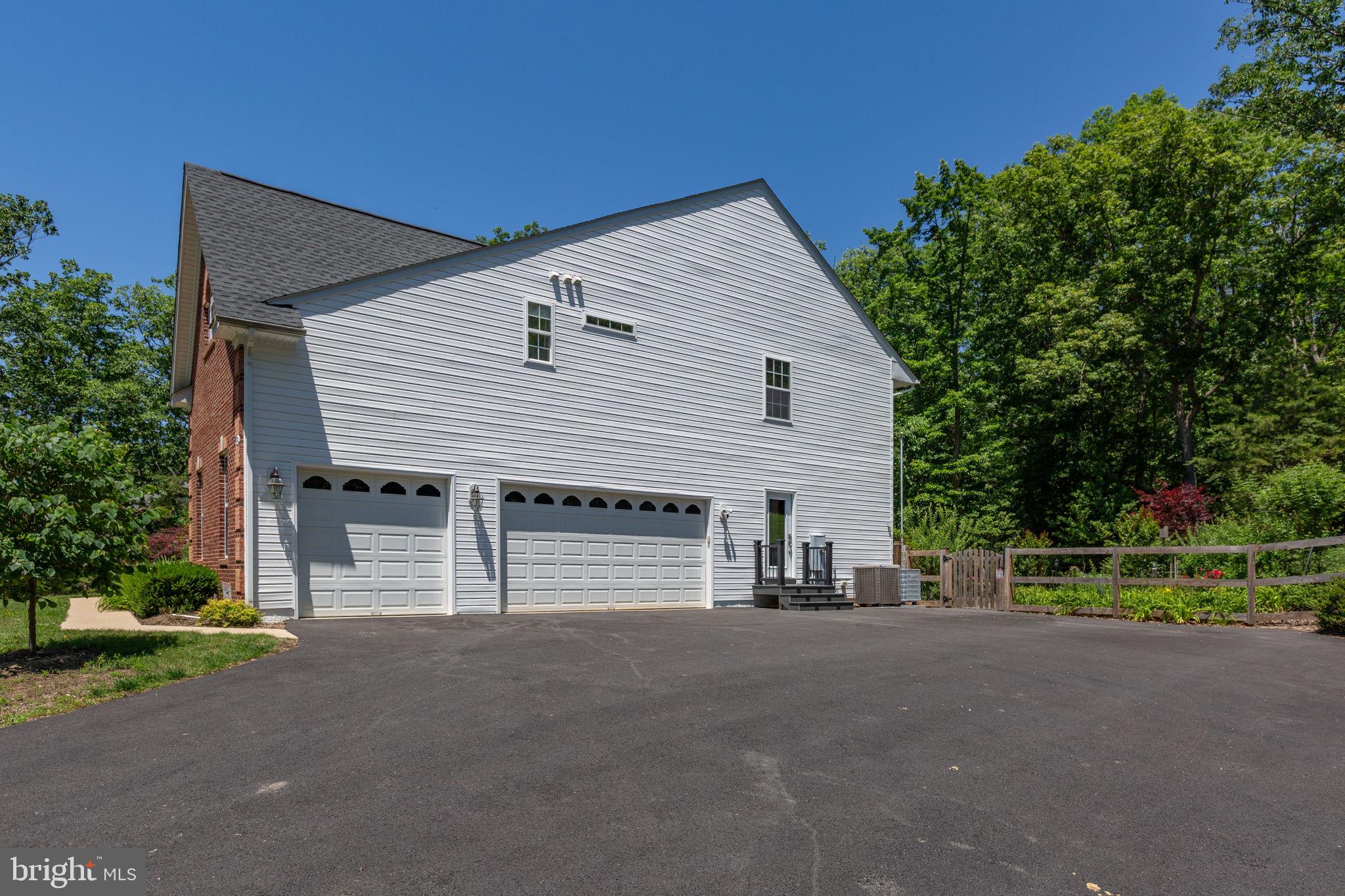 BROOKE RIDGE - Residential