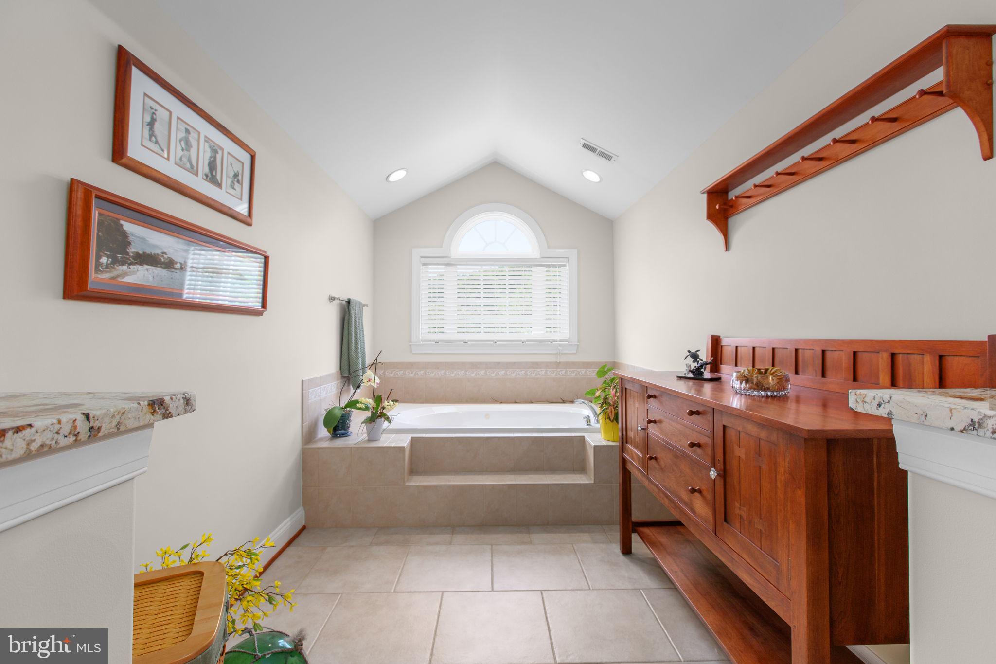 BROOKE RIDGE - Residential