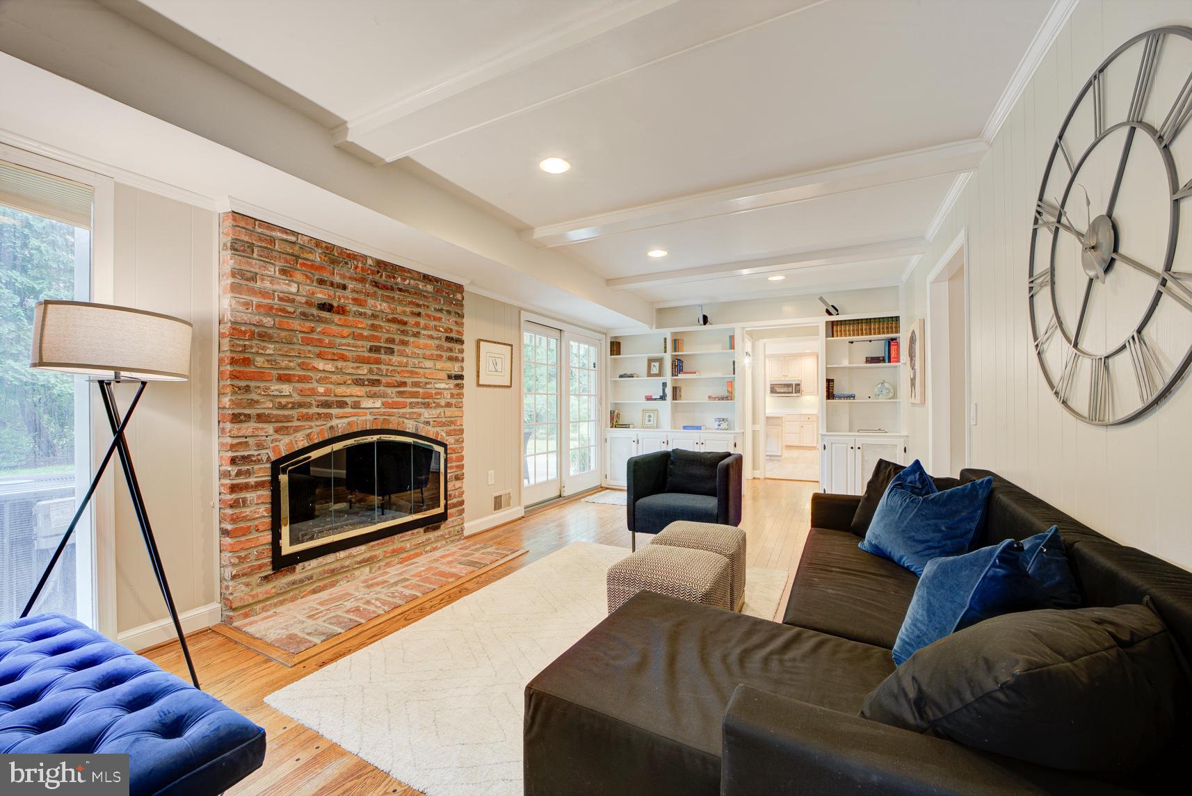 FOX HILLS WEST - Residential