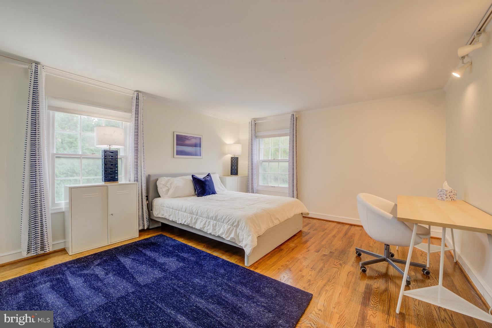 FOX HILLS WEST - Residential