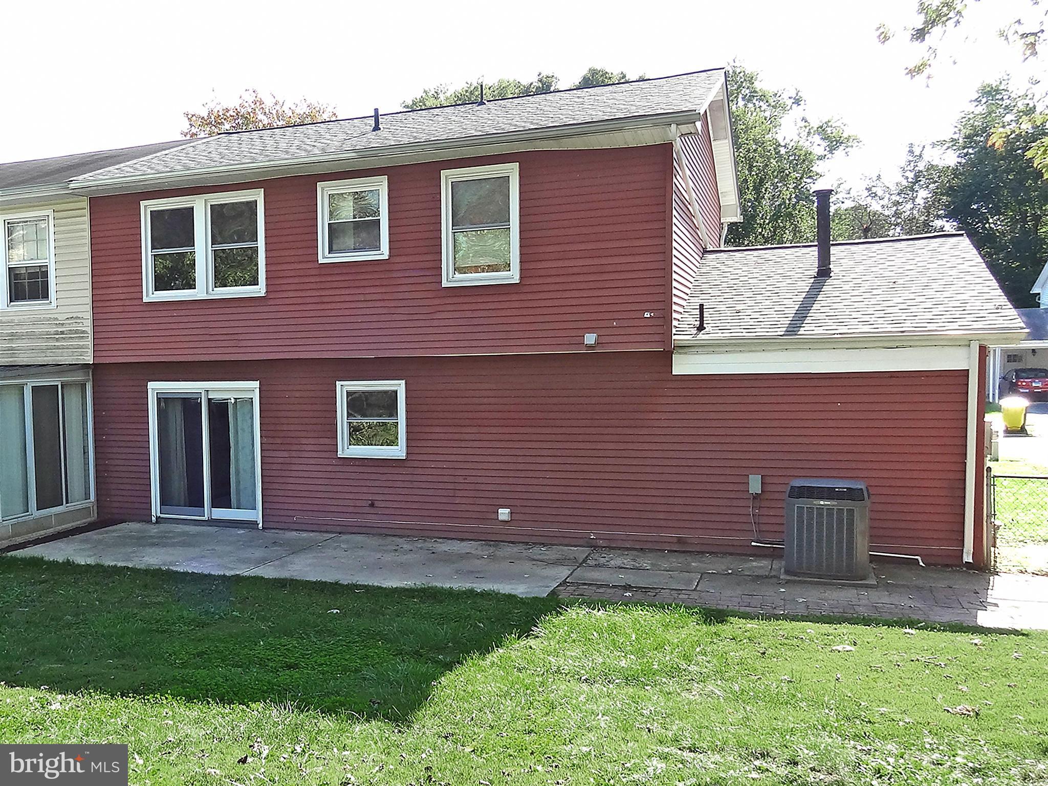 MAPLE RIDGE - Residential