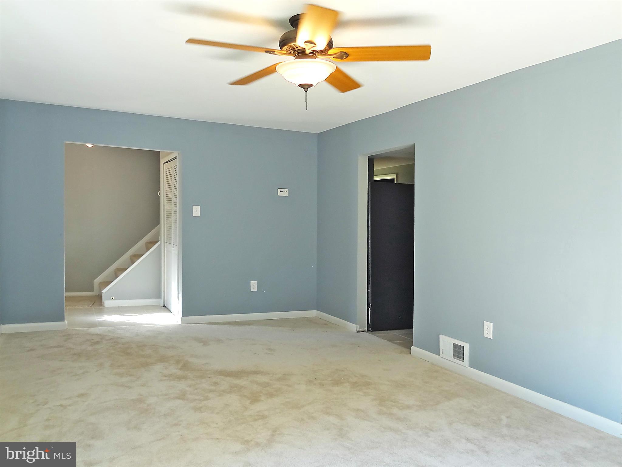 MAPLE RIDGE - Residential