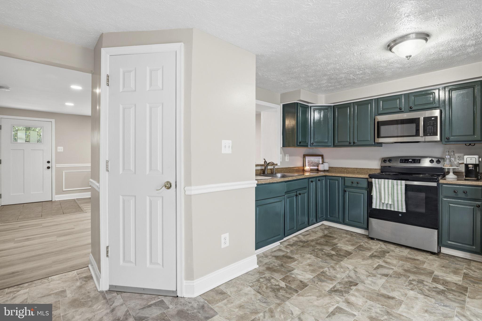 RIDGELY CHOICE - Residential