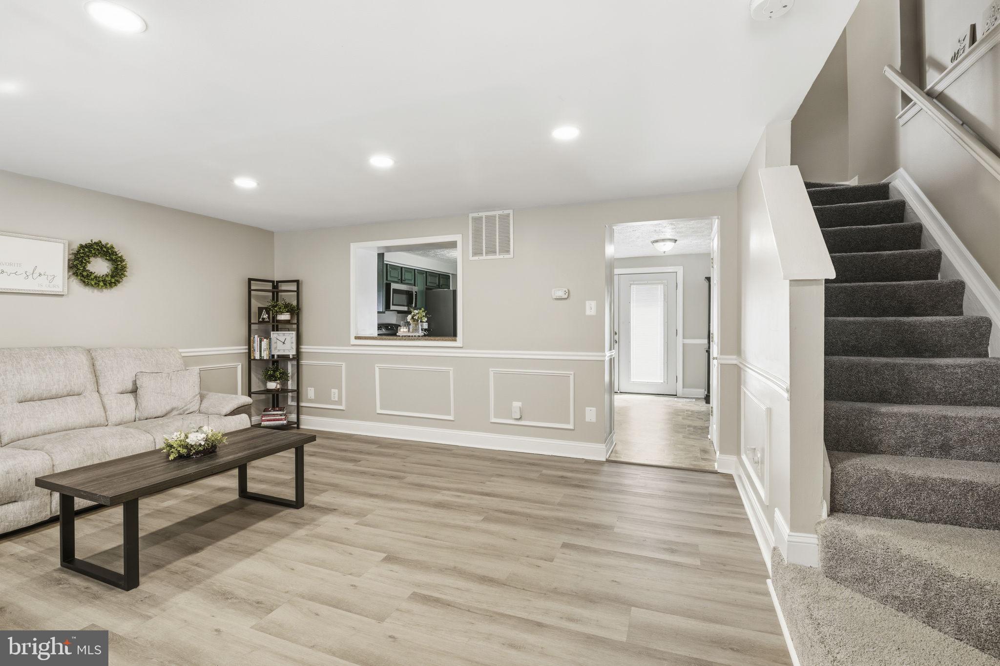 RIDGELY CHOICE - Residential