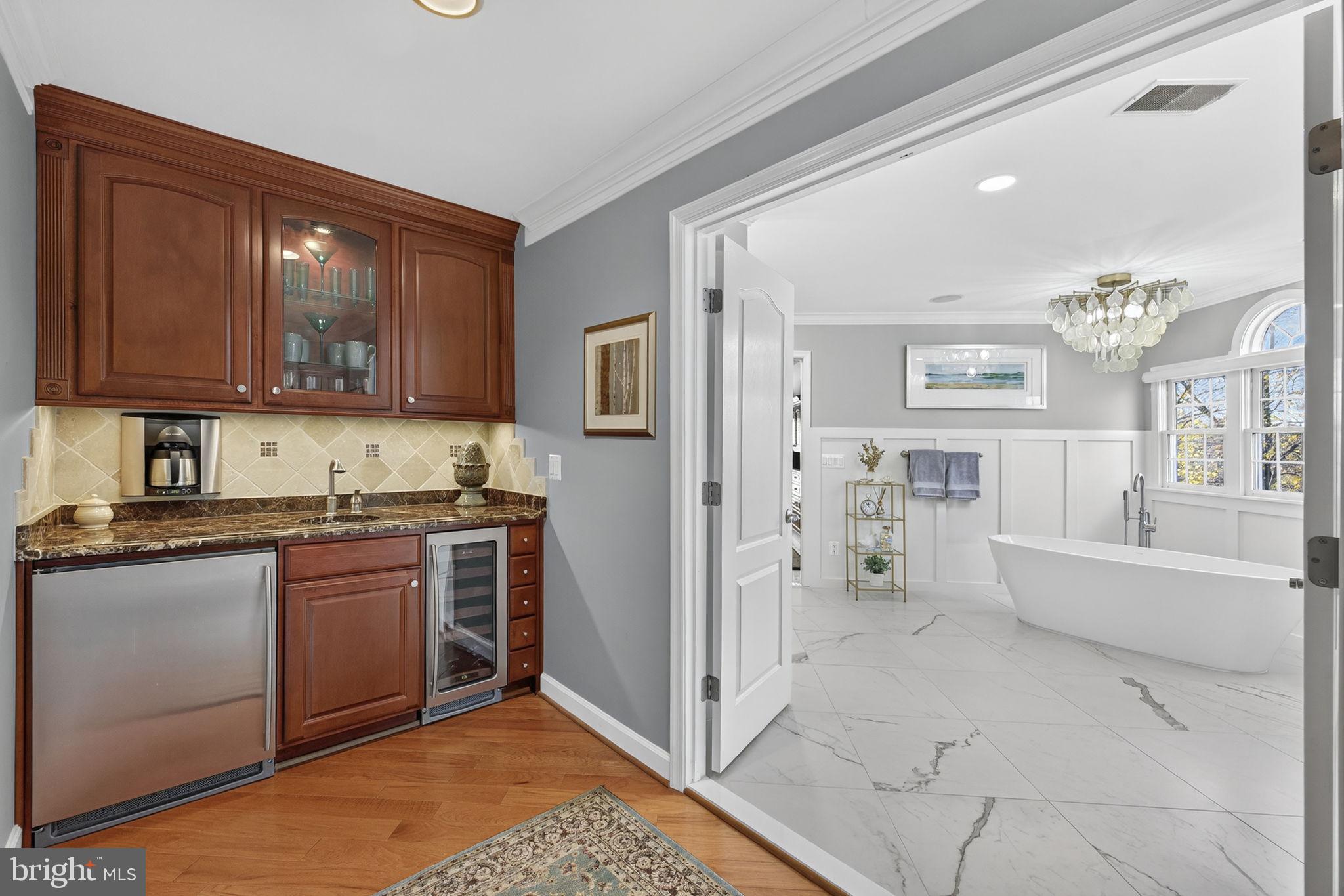 OAK HILL ESTATES - Residential