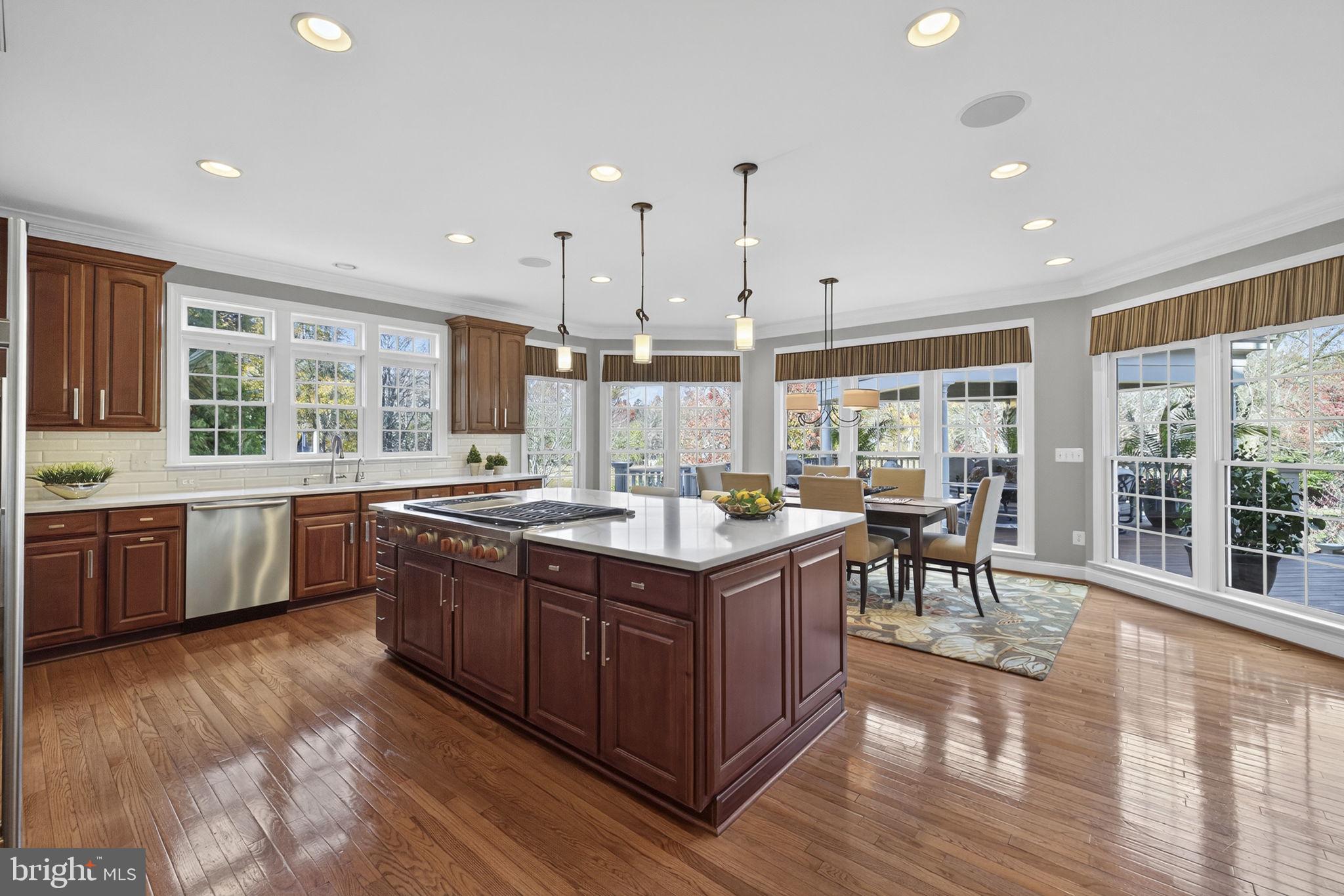 OAK HILL ESTATES - Residential