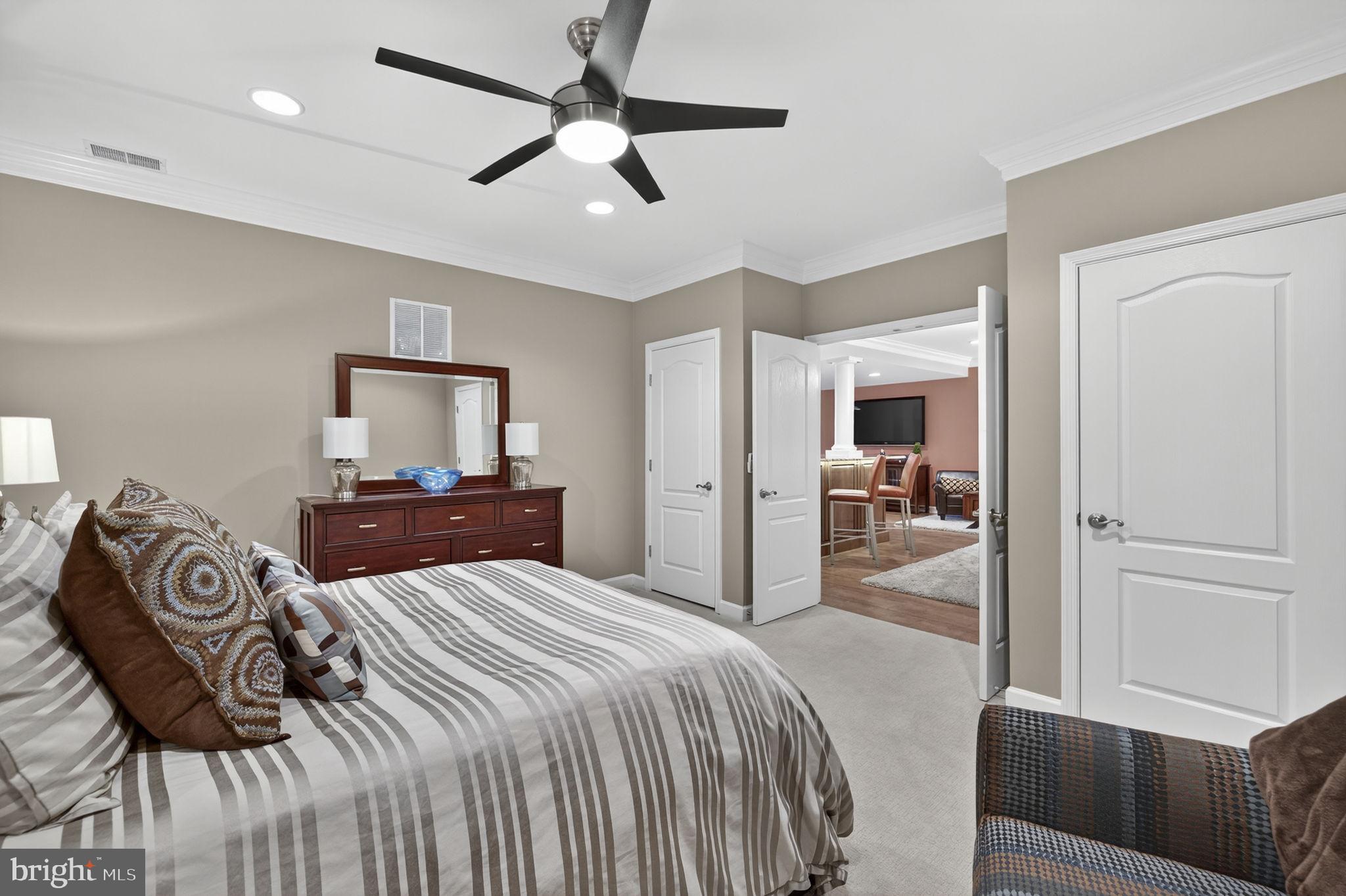 OAK HILL ESTATES - Residential