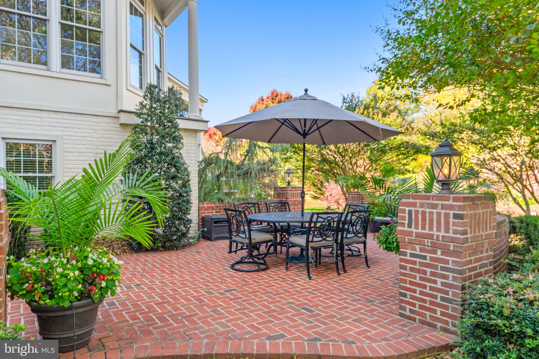 OAK HILL ESTATES - Residential