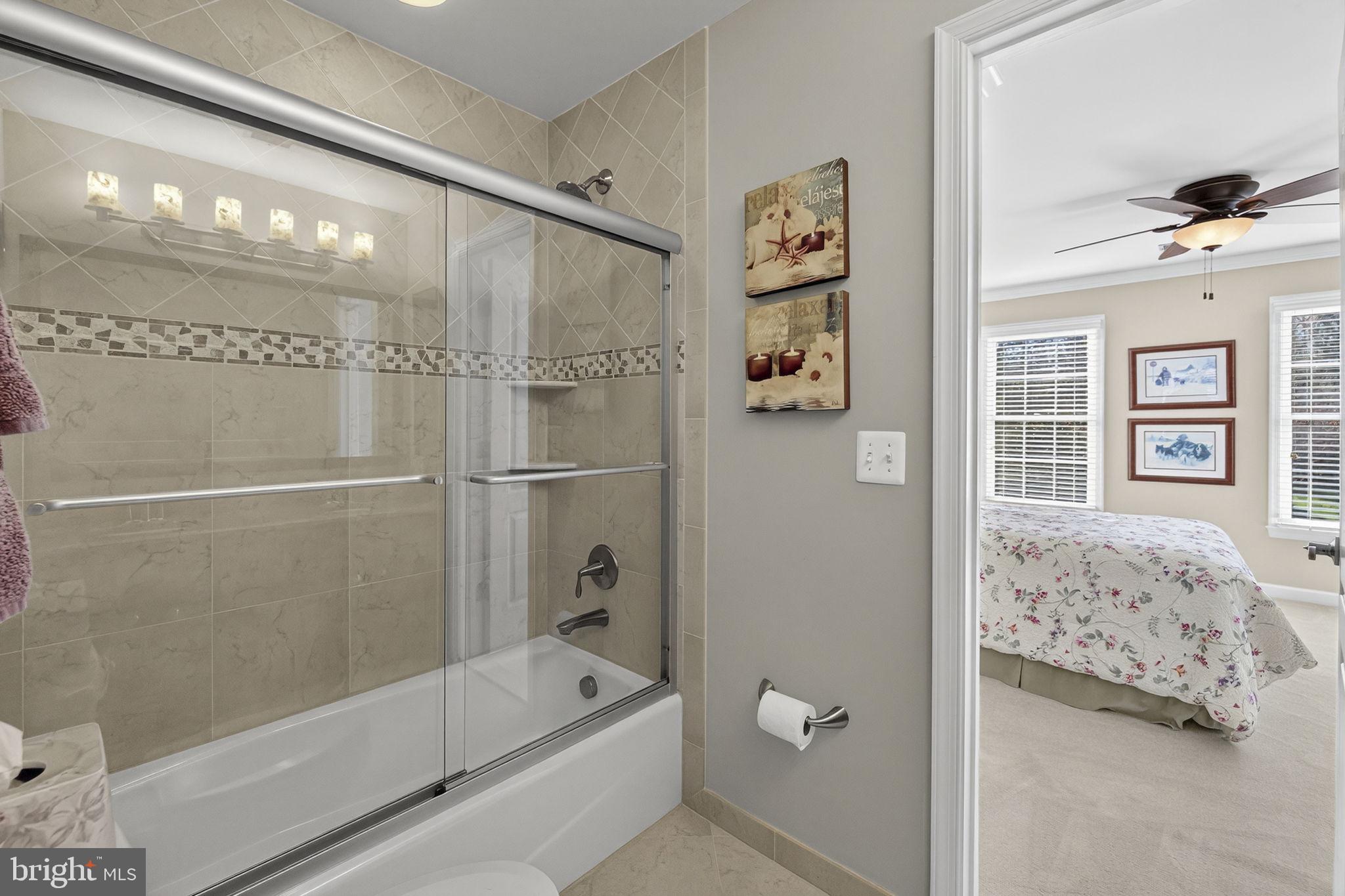 OAK HILL ESTATES - Residential