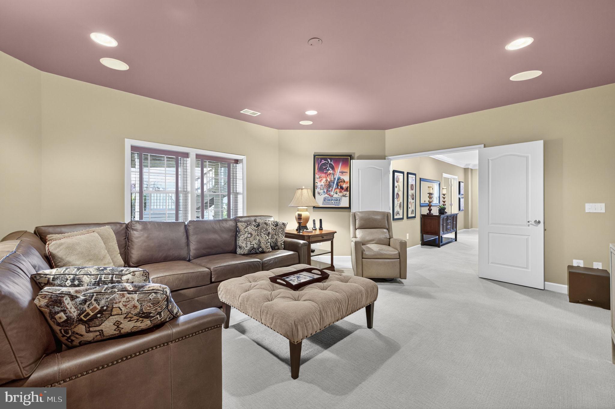 OAK HILL ESTATES - Residential