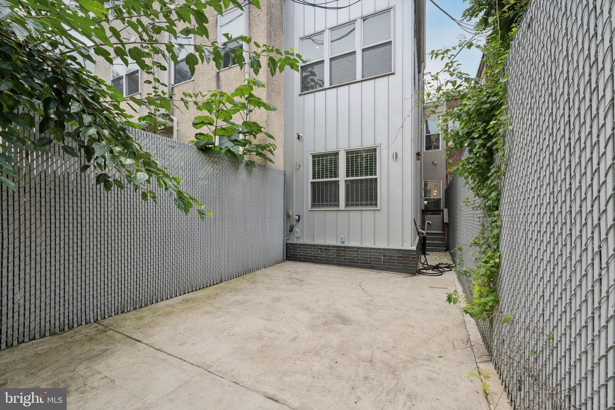 TEMPLE UNIVERSITY - Residential