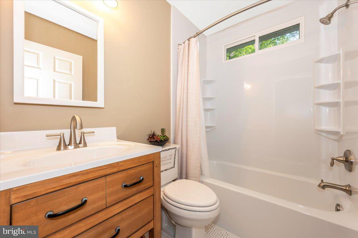 ST CHARLES SUB - HUNTINGTON - Residential