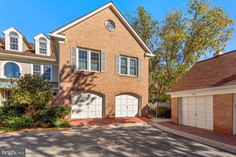 Condo For Sale - 5801 Linden Square Court #45<br/> ROCKVILLE, MD 20852