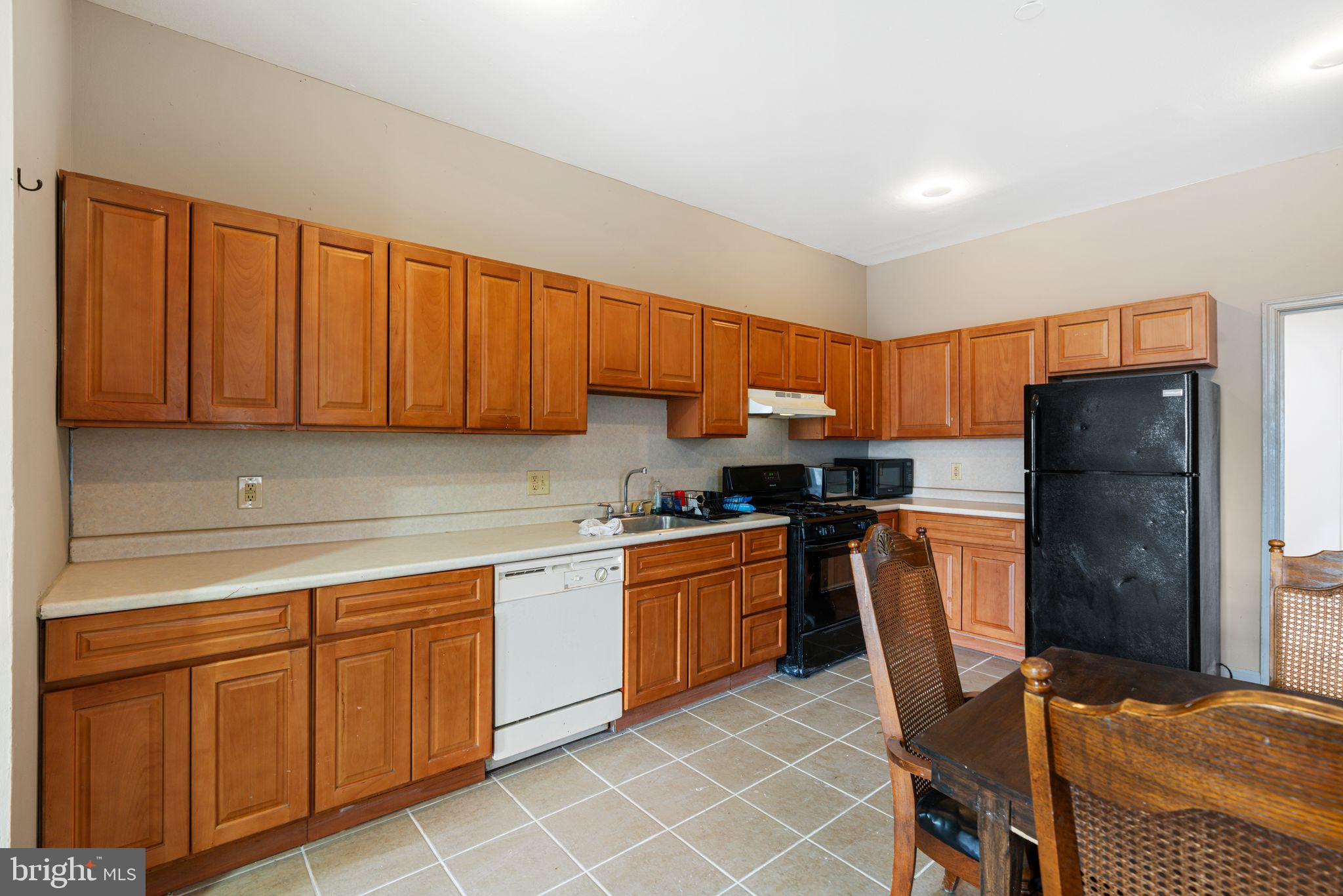 TEMPLE UNIVERSITY - Residential