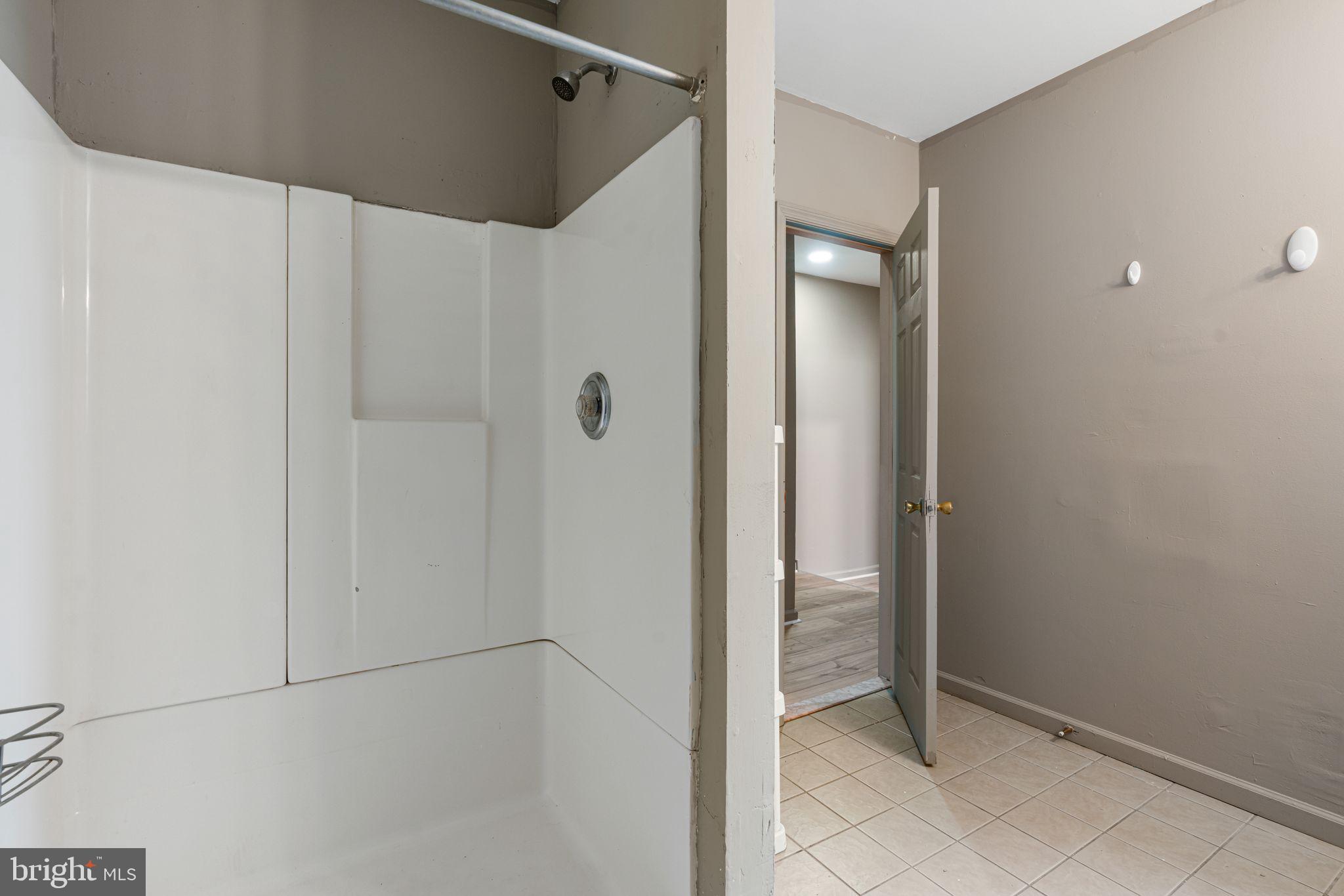 TEMPLE UNIVERSITY - Residential