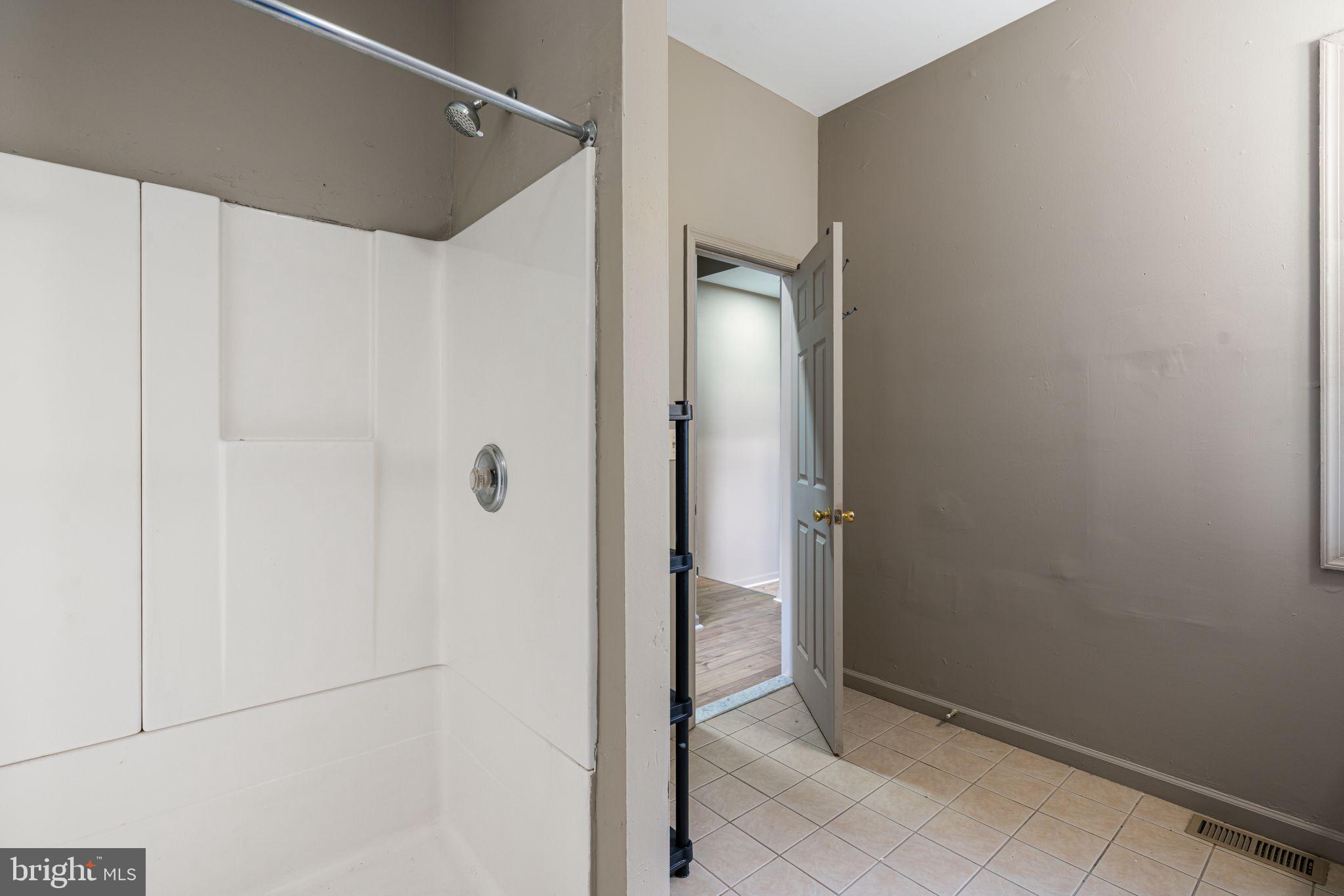 TEMPLE UNIVERSITY - Residential