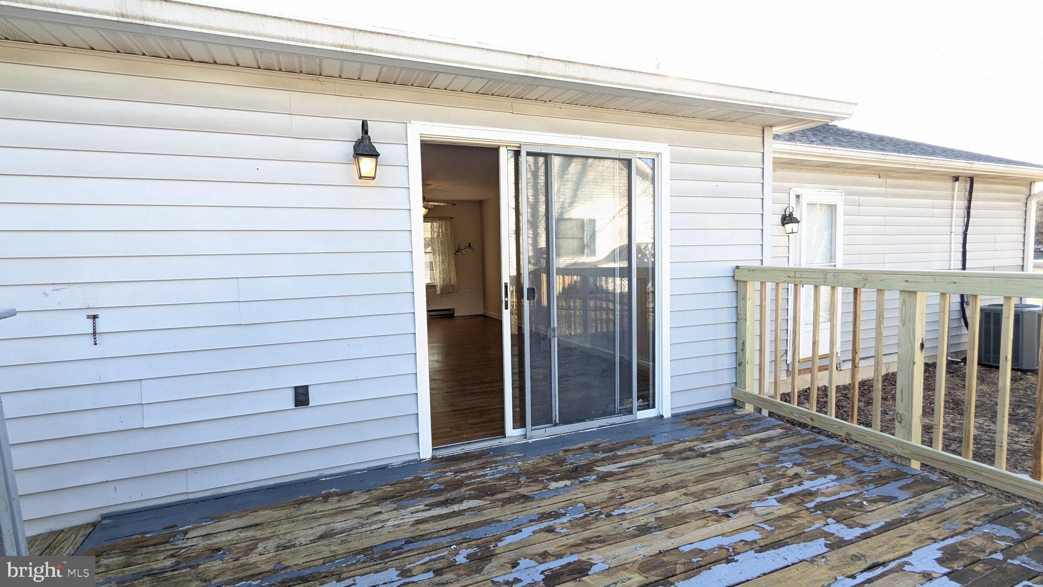 GREENBRIAR VILLAGE - Residential Lease