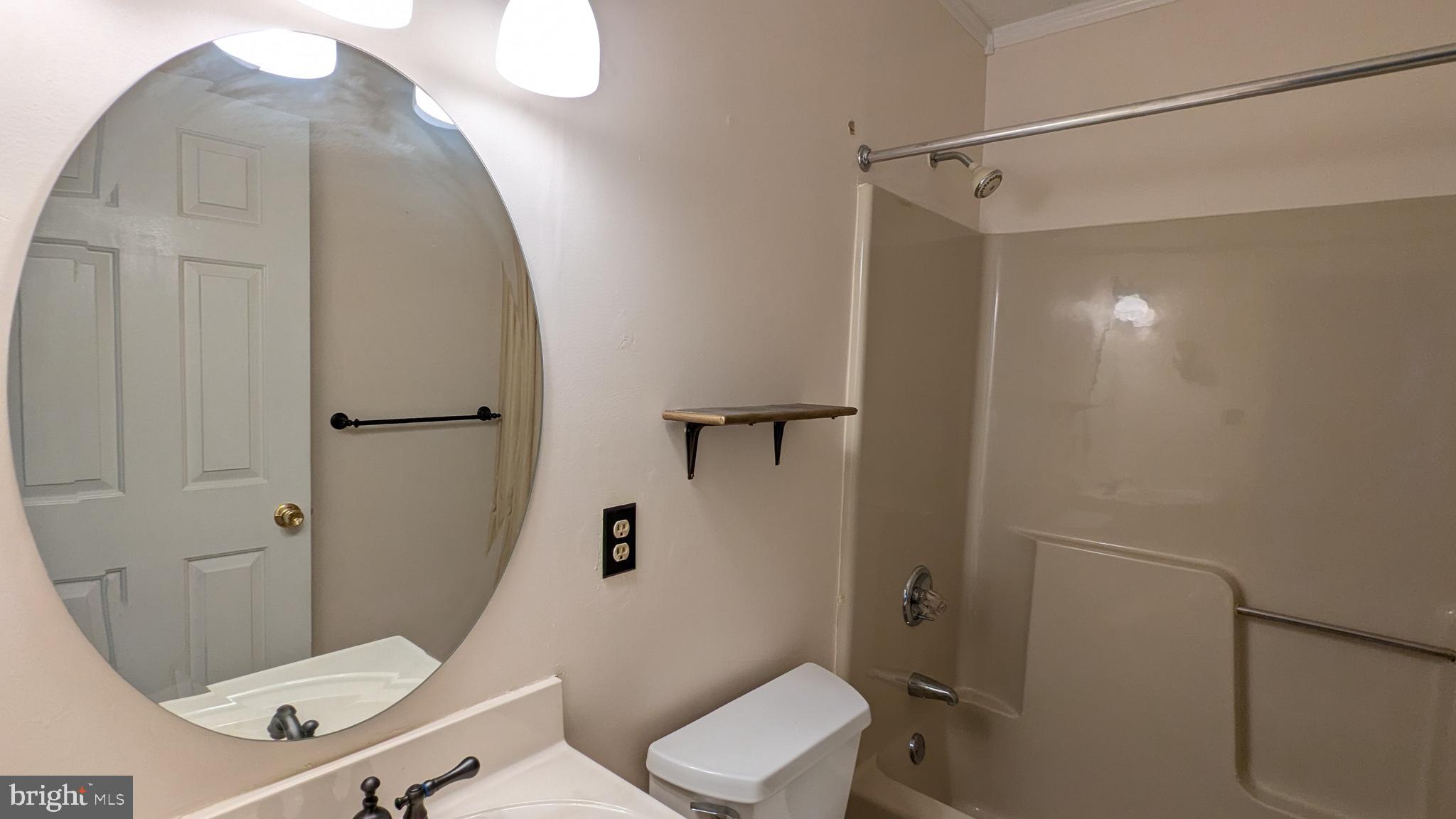 GREENBRIAR VILLAGE - Residential Lease