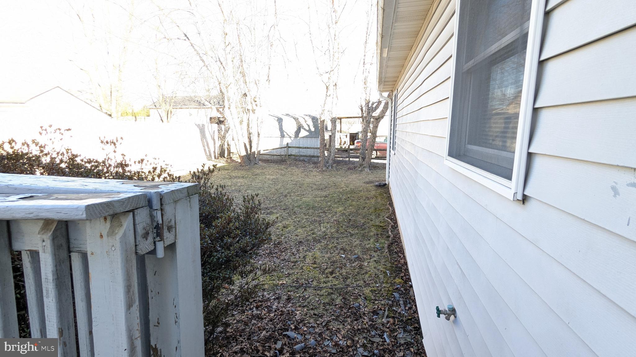 GREENBRIAR VILLAGE - Residential Lease