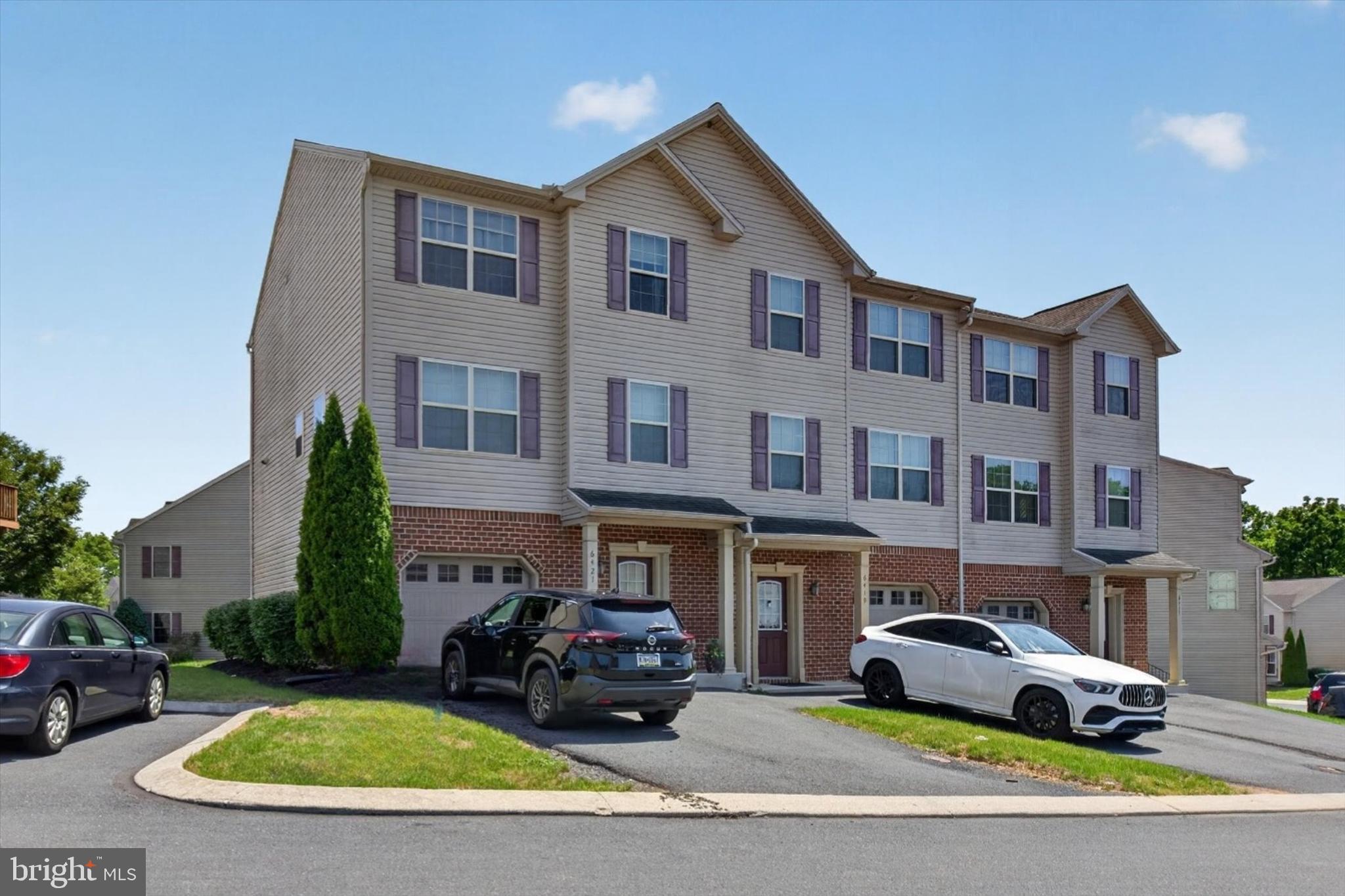 6421 CREEKBEND DRIVE