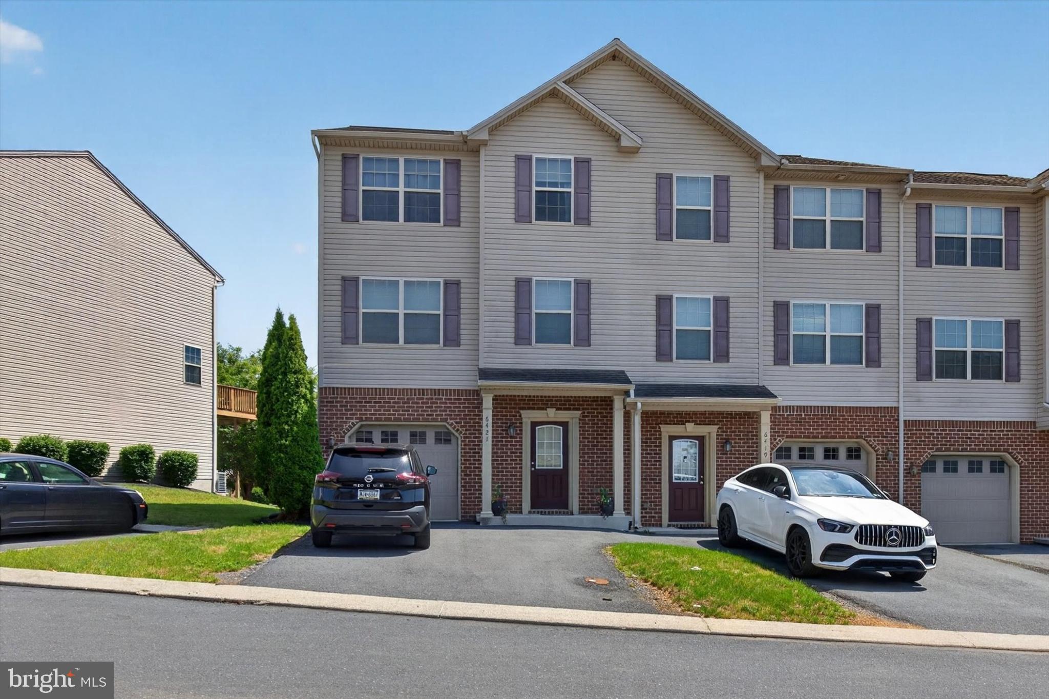 6421 CREEKBEND DRIVE