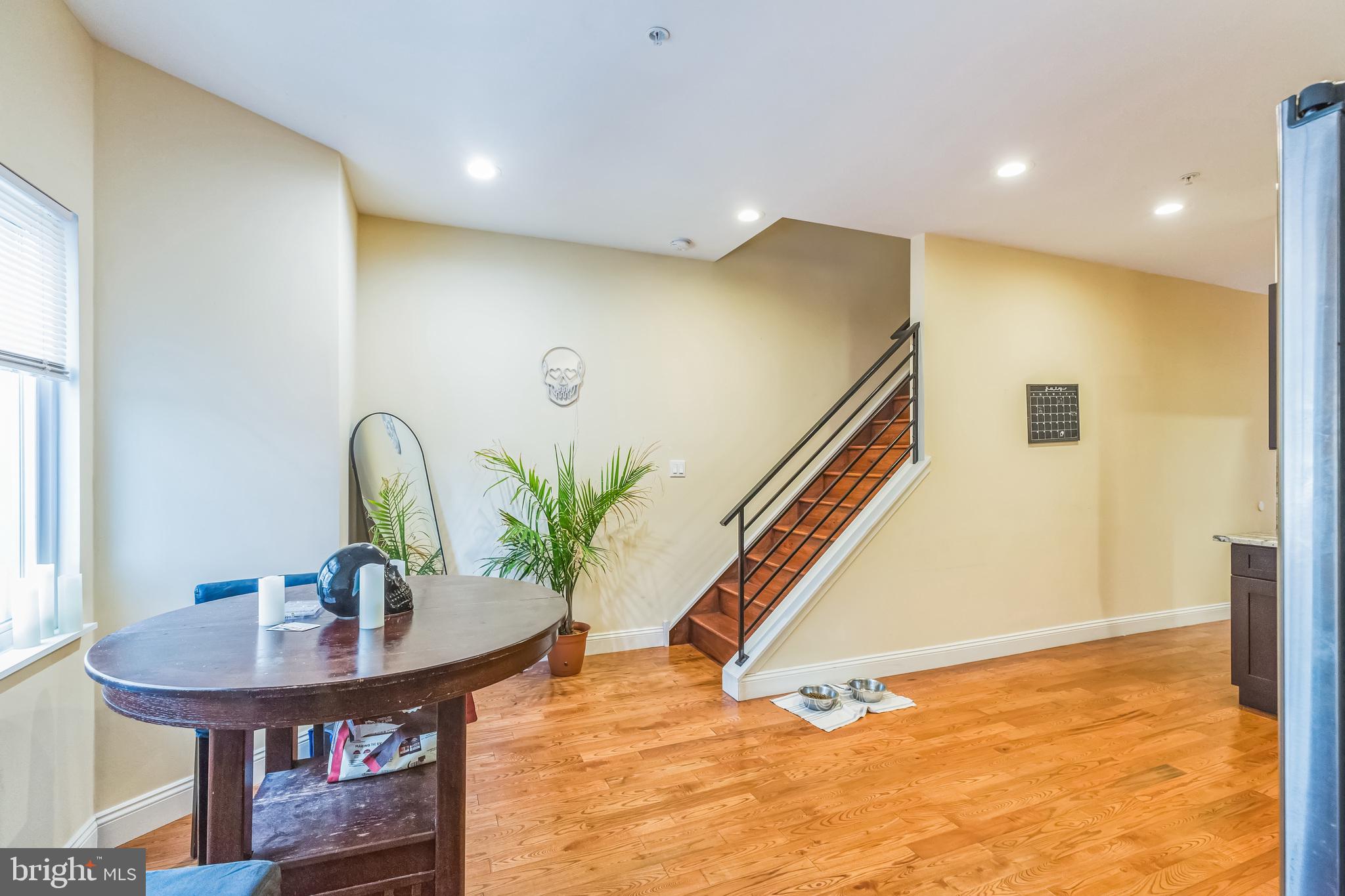1614 CAMBRIDGE STREET UNIT 2